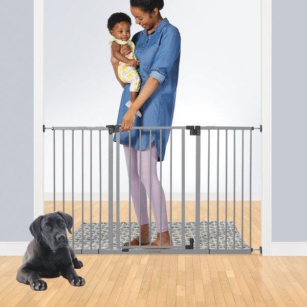 Summer Secure Space Extra-Wide Dog Gate -New in Box